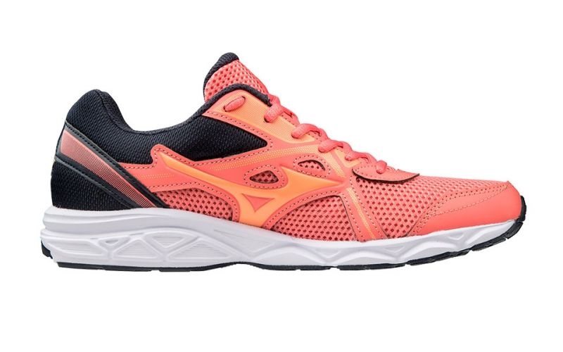 Mizuno Spark 5